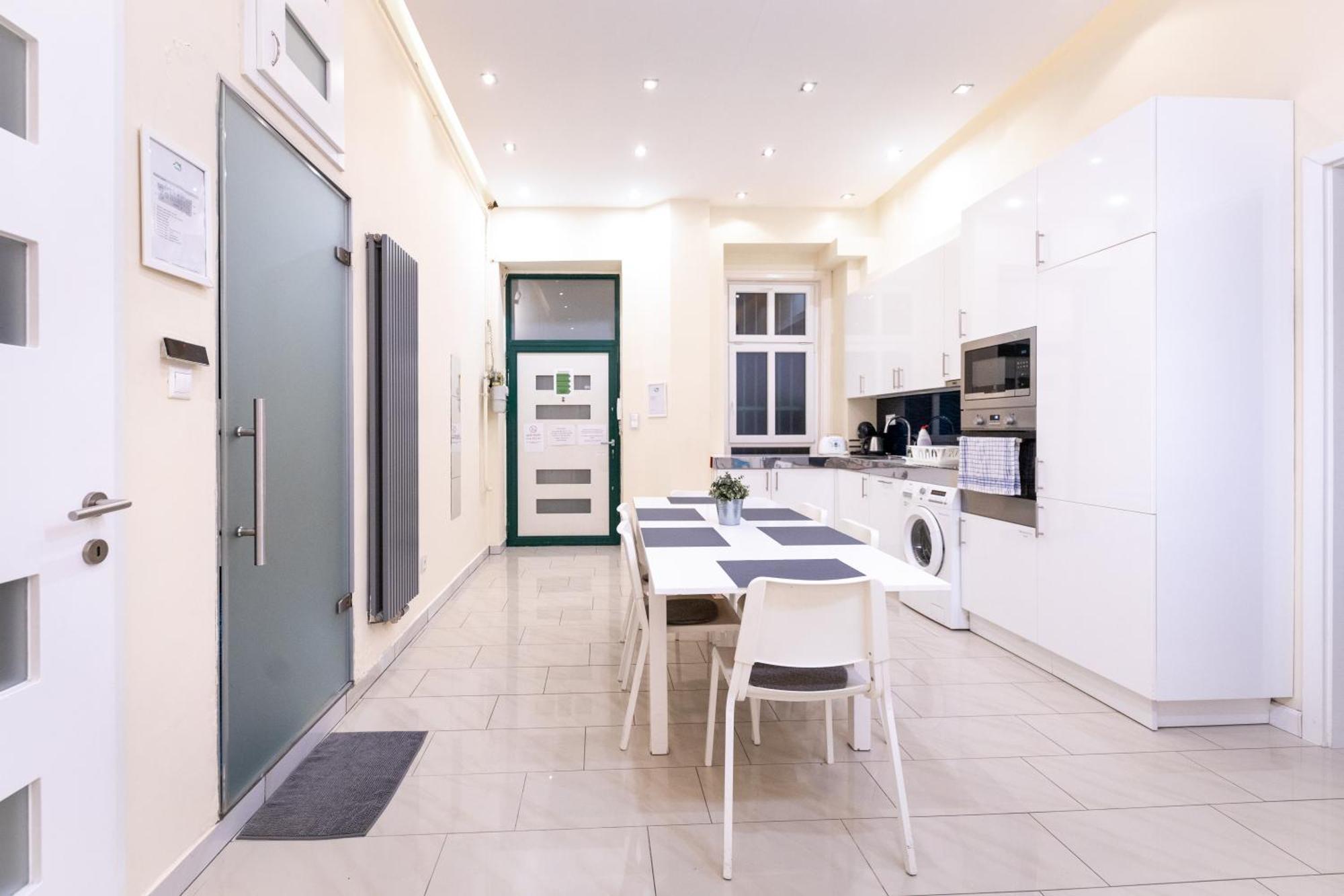 Erzsebet19 Apartamento *